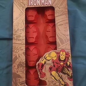 Marvel Red Iron Man Face Mold Tray